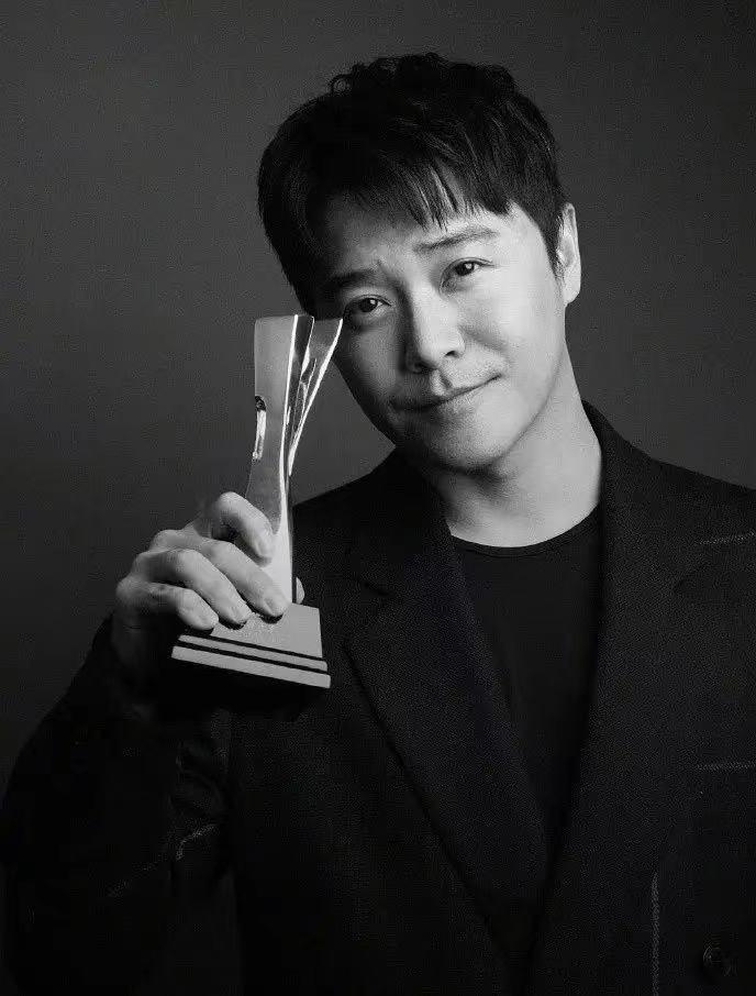 黄渤最新力作，自然美景的治愈之旅探索