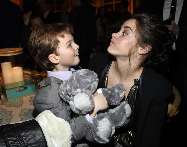 生活大爆炸电影，展现都市青年百态的佳作。