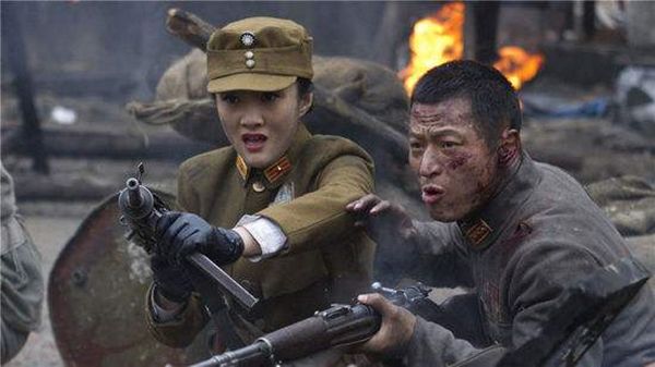 电视剧抗日，自信与成就感的源泉，正能量与幽默交织的魅力篇章