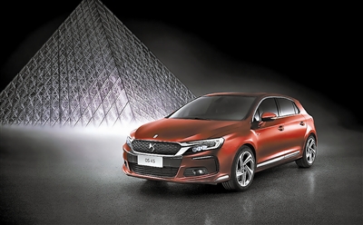 揭秘，科技与时尚融合之旅——汽车4S上市年份探秘