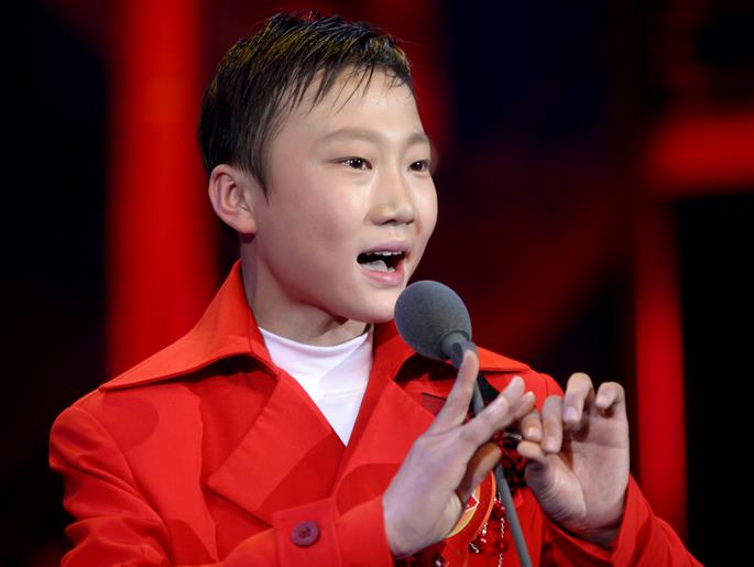 演员李朋朋，舞台到银幕之旅——学习与自信的蜕变之路