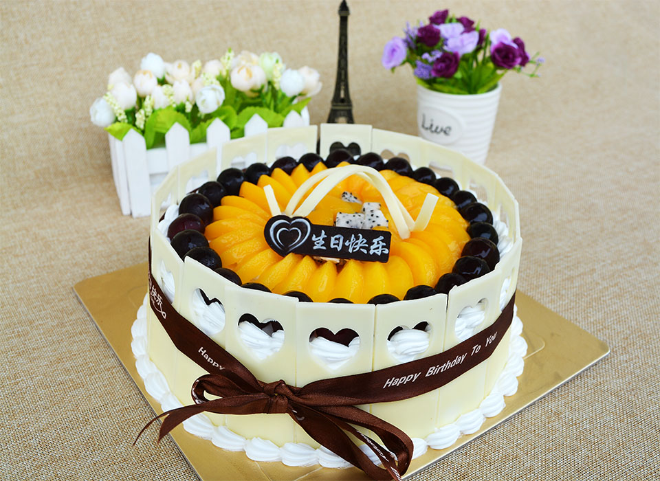 时尚新品蛋糕，味蕾与视觉的双重盛宴体验