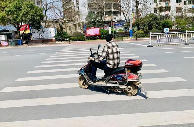 深圳最新电动车交通规则
