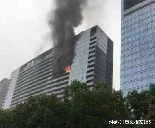 保姆纵火事件最新进展更新，火案揭秘与最新动态