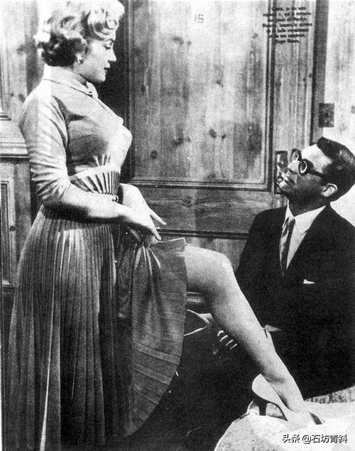 名字带丽的明星