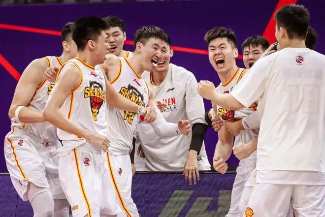 广东电视台直播频道，变化中的学习，成就自信源泉之路