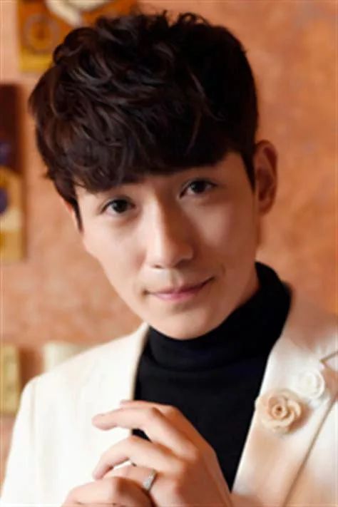 演员巍，炸裂演技，魅力无限🌟