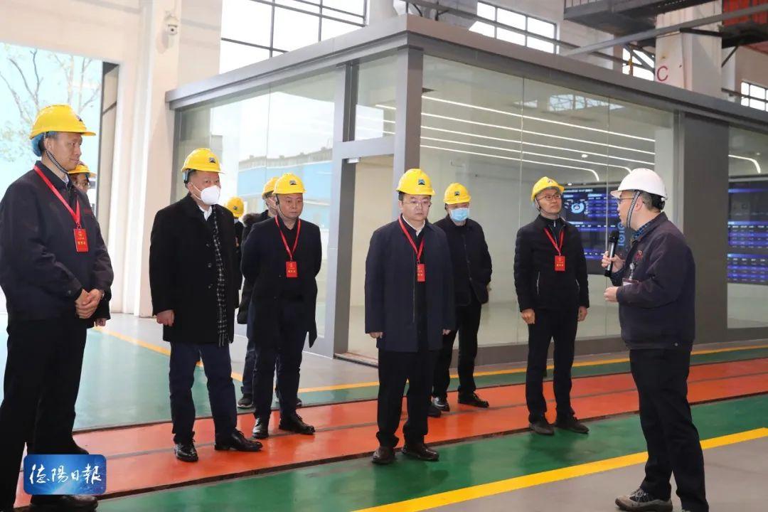 成都航宇叶片研发进展，梦想起航，叶片翱翔蓝天