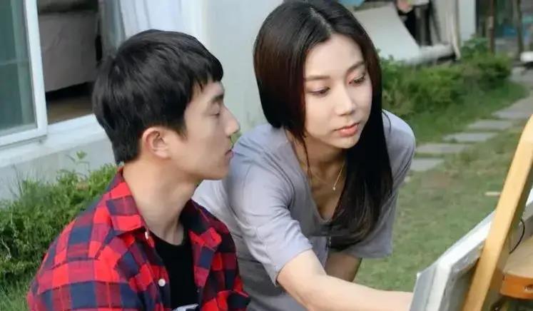 小红书推荐，韩国电影善良妈妈的朋友——情感与友情的交织之夜🎬