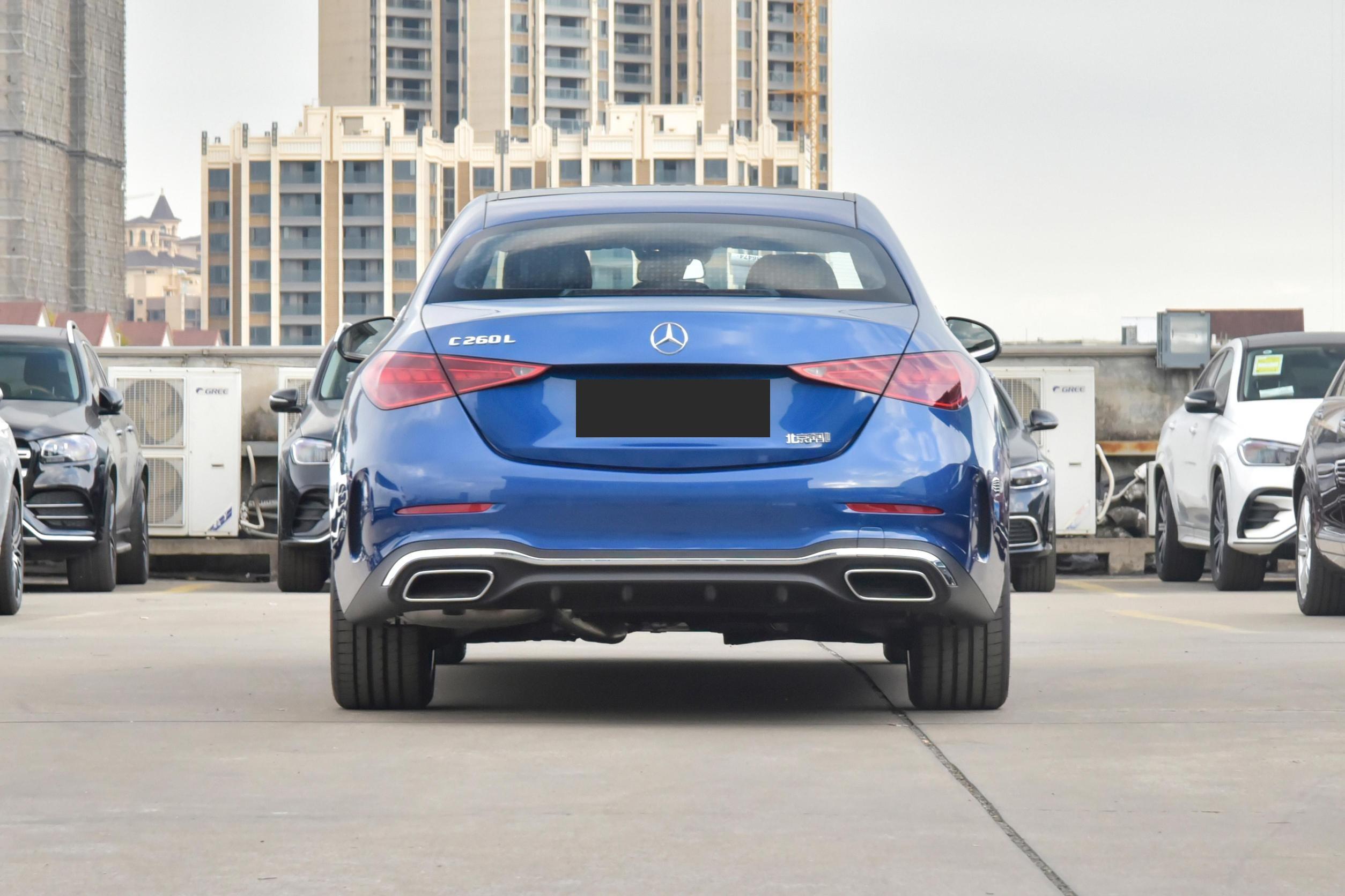 奔驰C级新款上市之旅,温馨日常的故事揭晓时刻