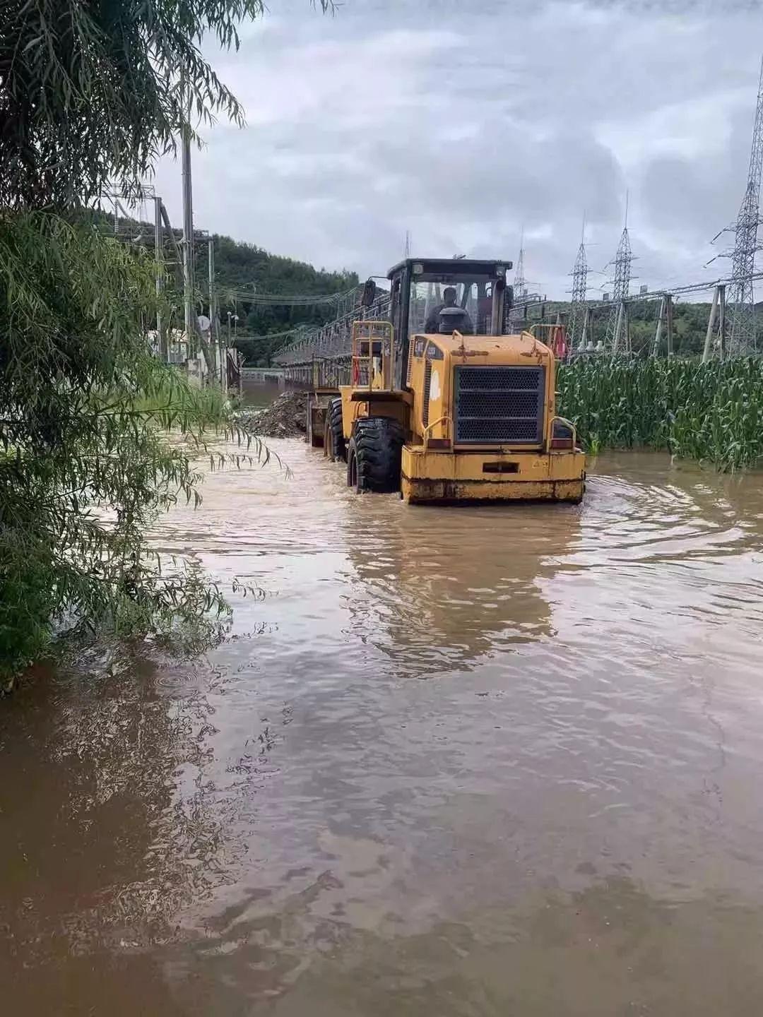 景陶拍岸最新观点,景陶拍岸最新观点，学习变化，自信成就未来
