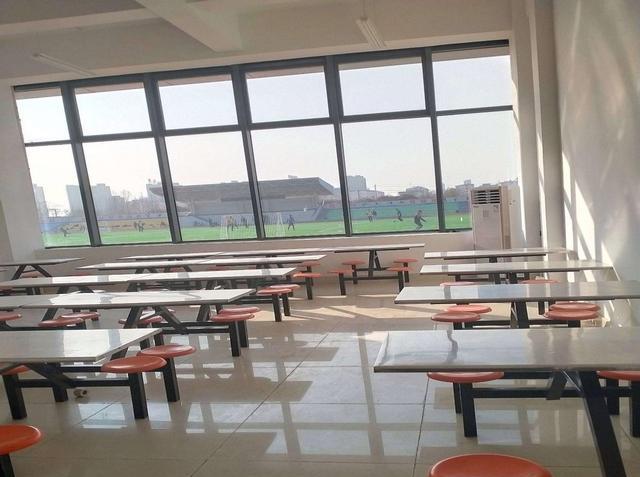 科技重塑校园餐饮，食堂最新出租信息引领智能体验新风尚