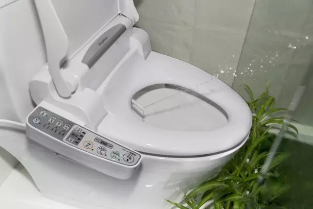 智能马桶价格揭秘,高科技引领生活新潮流,价格究竟几何?